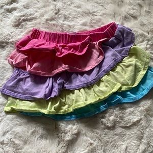 🐠2/$10🐠 Baby girls 👧 Gymboree tiered skirt